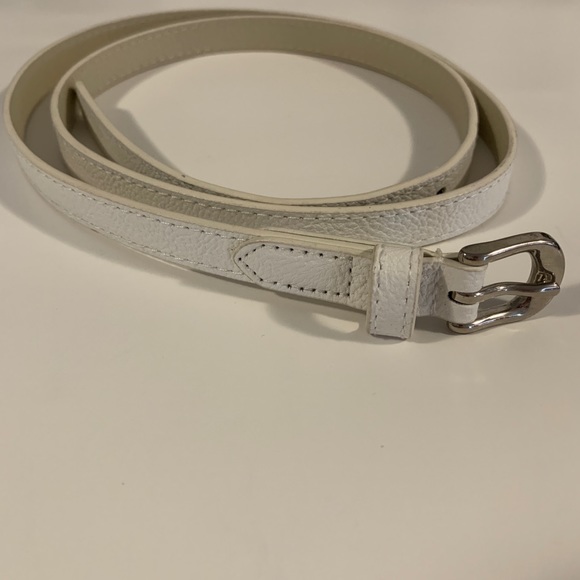 White belt, size L 45” 🦋 $5 - Picture 2 of 2